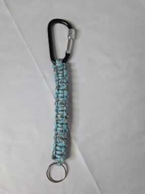 Atwood 550 Paracord Keychain With Carabiner